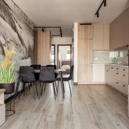 Baltic Homely By Bookinghost *
